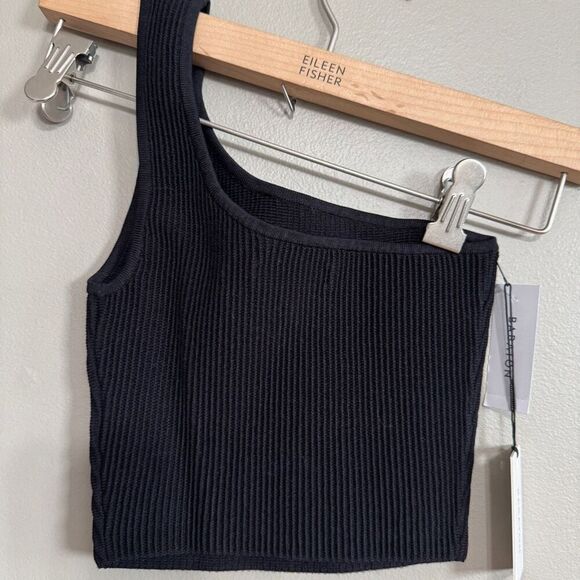 NWT Babaton Sculpt Knit One-Shoulder Cropped Tank size XS black - Picture 3 of 5